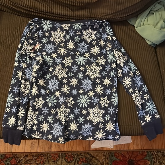 Nautica Snow Flake Pajama Set - Picture 4 of 10